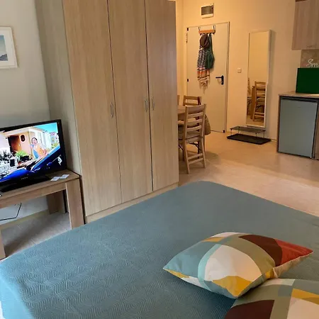 Good Mood In Life First Line Apartment *